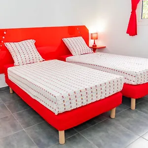 Les Paisibles C&g Villa