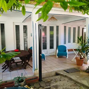 Habitation Santos 4 Personnes De Les Saintes Hébergement de vacances